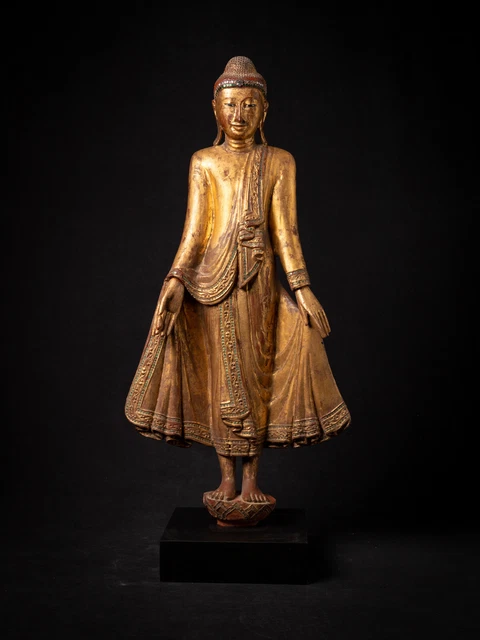 Antique wooden Burmese Mandalay Buddha from Burma, 19th century