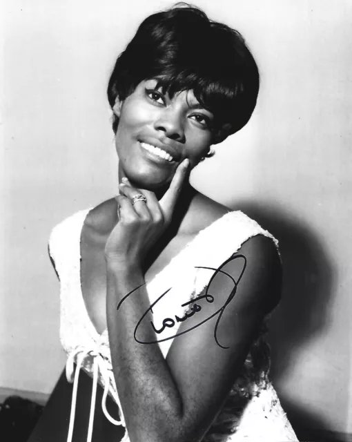 Soul Music Legend Dionne Warwick Signed 8X10 Walk On By I Say A Little Prayer