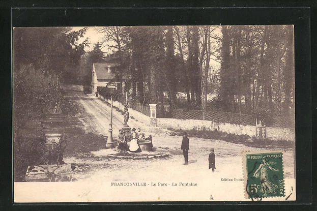 CPA Franconville, Le Parc - La Fontaine 1918