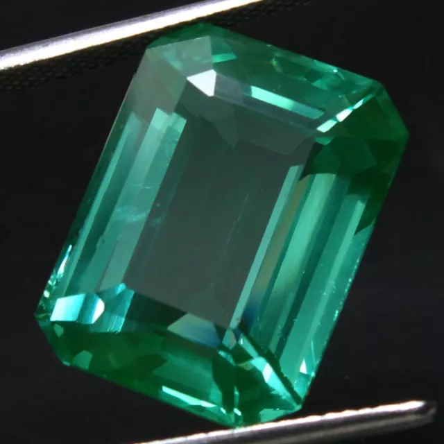 20.00 CT Naturale Certificato Muzo Colombiano Verde Smeraldo Non Scaldato Sfuso