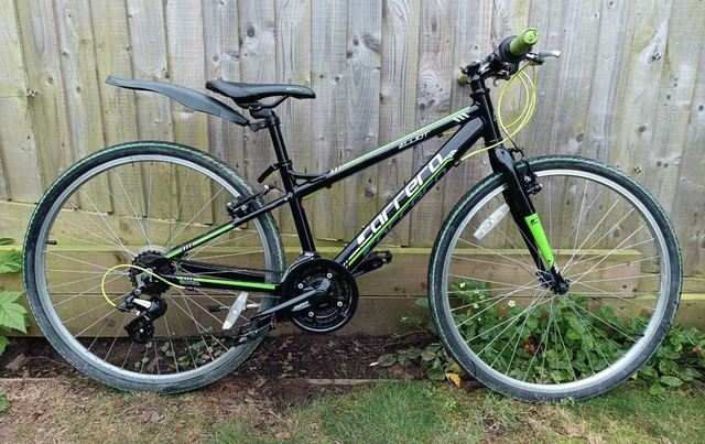 CARRERA ABYSS JUNIOR 26 Hybrid Bike Boys Kids Unisex 13 Alloy Frame Light 125.00 PicClick UK
