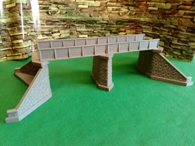 Large Model Railway Girder Bridge 00 Gauge with Stonework Effect Support Piers