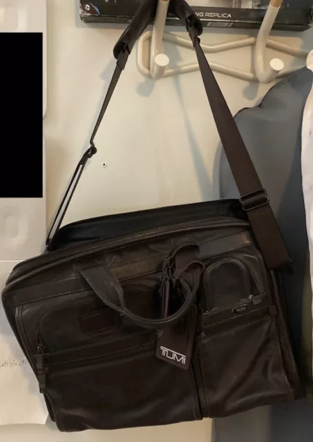 Tumi Alpha 3 Expandable Organizer Laptop Briefcase Large