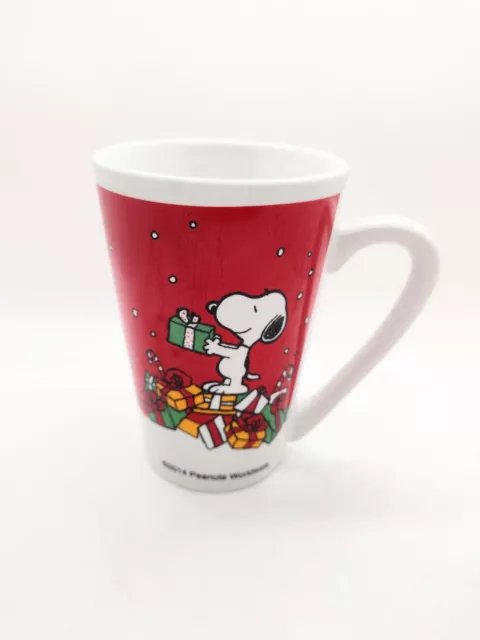 Peanuts Snoopy 2014 Santas Little Helpers Christmas Coffee Mug Red Porcelain