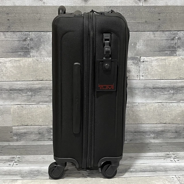 TUMI Alpha 3 - 22-Inch Expandable 4 Wheeled Carry-On - Black (117154-1041) 3