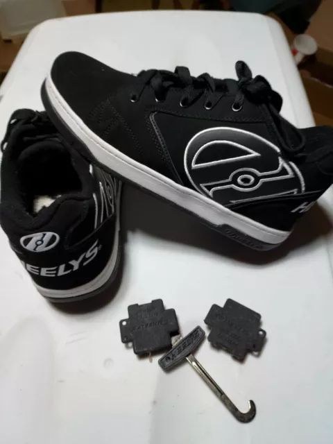 Heely's Little Kid/Big Kid Propel 2.0 Skate Shoes, Size 7. Wore once.