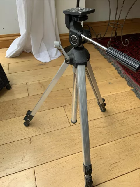 Used tripod outlet