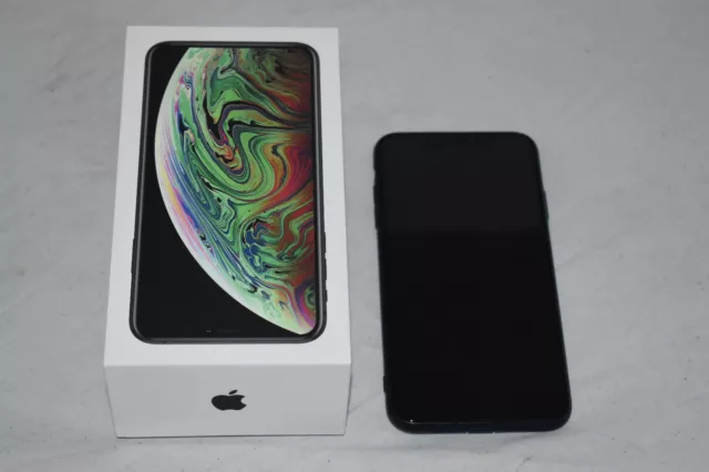 Apple iPhone XS Max 256GB Space Grey (MT532B/A) O2 Mobile Phone Boxed