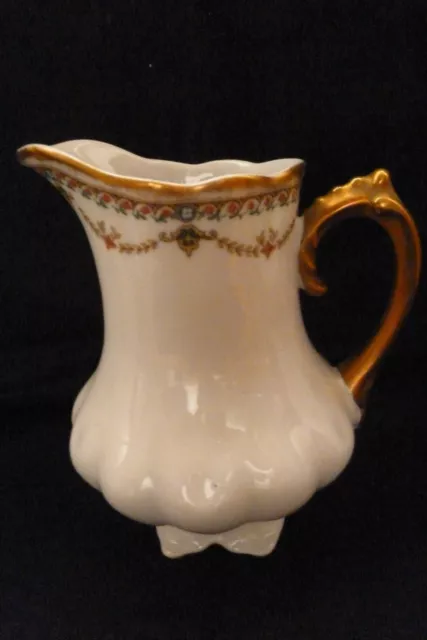 Pot à lait, crémier ou petit vase porcelaine  Limoges JBT et Cie ( avant 1914)