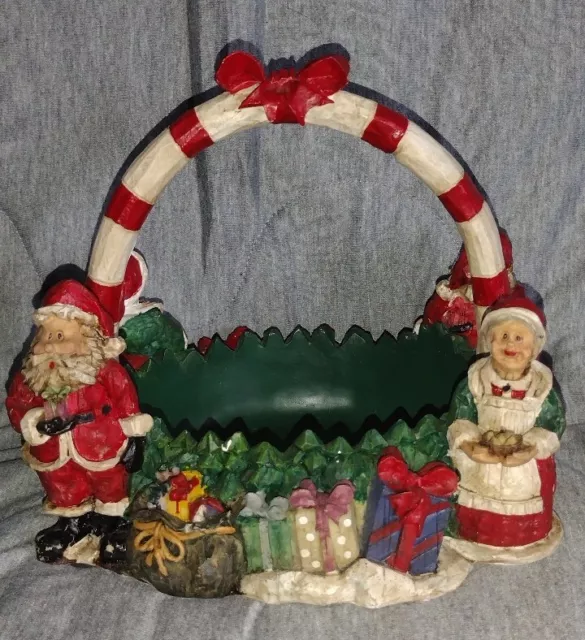 Vintage Cedar Creek Santa & Mrs. Claus Christmas Basket w/ Handle Decor Figure