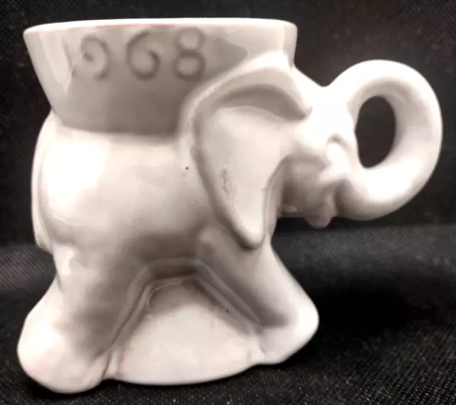 Frankoma Pottery First Year Signed 1968 Redware GOP Elephant Mug Trunk Up White