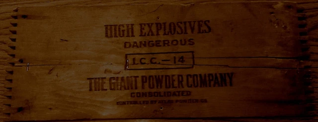 Giant Powder Company (Atlas Powder Co.) Wood Box Panel, Early 1900's ? Vintage