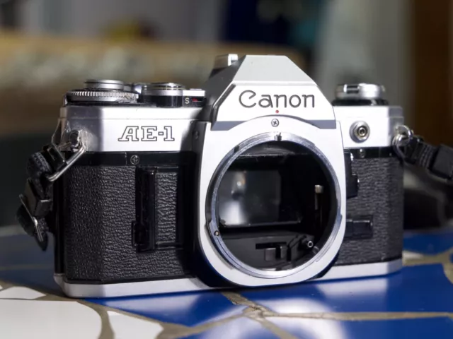 Canon AE1, armement bloqué.