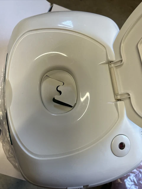 hiccapop HP-WWCL Wipe Warmer and Baby Wet Wipes Dispenser