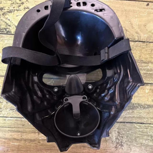 Star Wars The Black Series Kylo Ren Electronic Voice Changer Helmet Tested 2