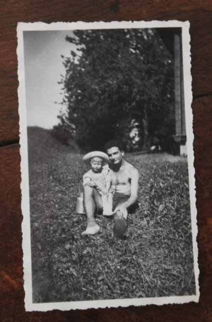Vintage 1947 Savoy Mountain Communals Family Photo Men's Milk Pot