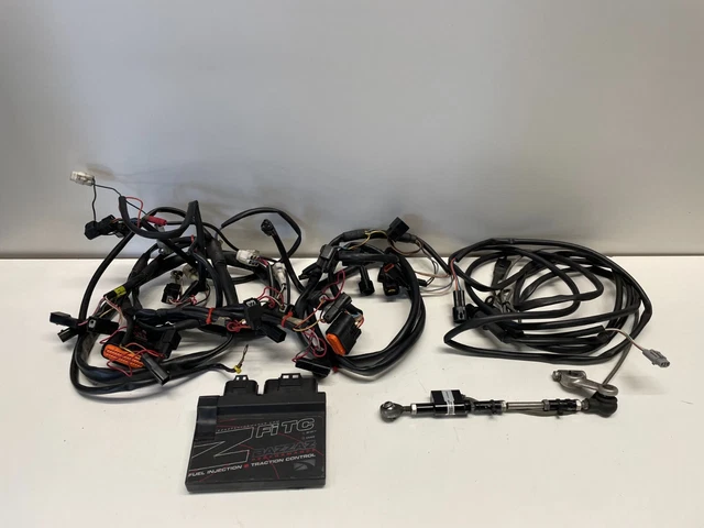 BAZZAZ TRACTION CONTROL Unit Quickshifter Suzuki GSXR 1000 K7 K8
