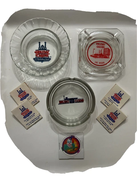 Vintage Holiday Casino Las Vegas Glass Ashtrays. 3 1/2" & 4 1/2" + Casino Chip!