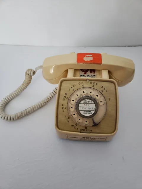 Vintage 1980's GTE Automatic Electric Model 80 Rotary Telephone Beige Tan Phone