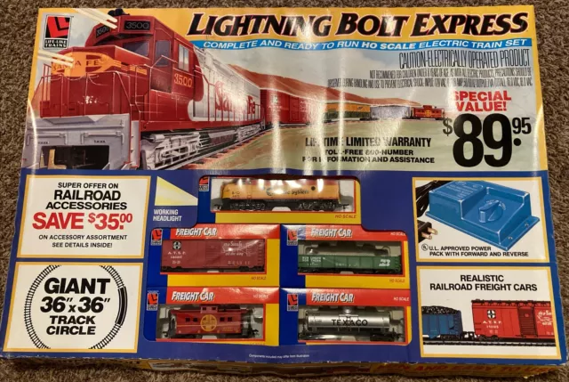 Vintage Life-Like Lightning Bolt Express HO Train Set