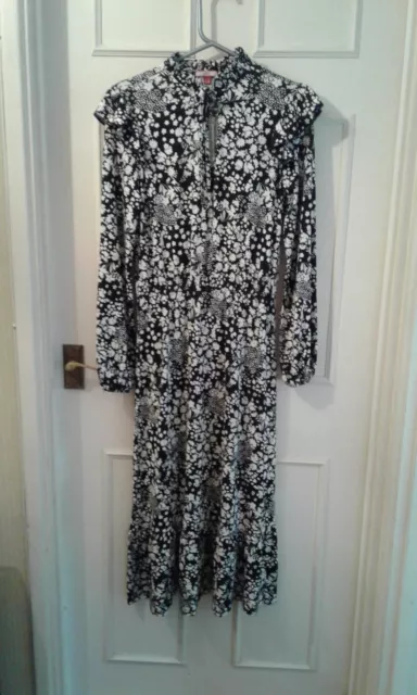 Ladies Joe Browns Black & White Floral Long Sleeve Dress Size 8 Worn Twice