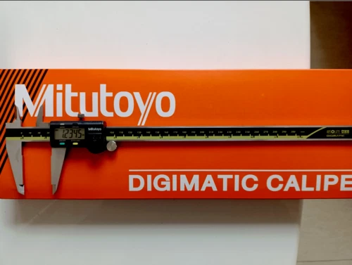 Mitutoyo Japa 500-197-30 200mm/0-8" Absolute Digital Digimatic Vernier Caliper