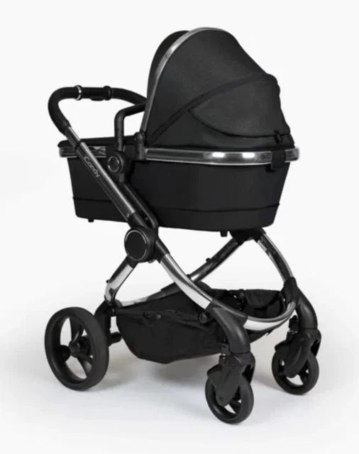 New iCandy Peach Pushchair Carrycot and carset Bundle Chrome Chassis- Black Twil 3