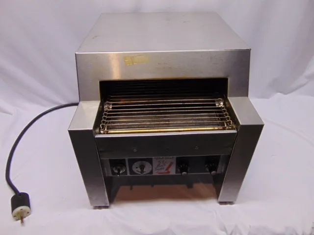 Welbilt Savory ST-1 Commercial Mini Toaster NSF 14 KW/AMP 120 V 18" x 14" x 13"