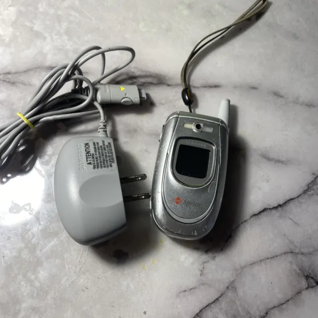 Samsung SPH-A680 - Silver ( Sprint ) Very Rare Cellular Flip Phone - READ