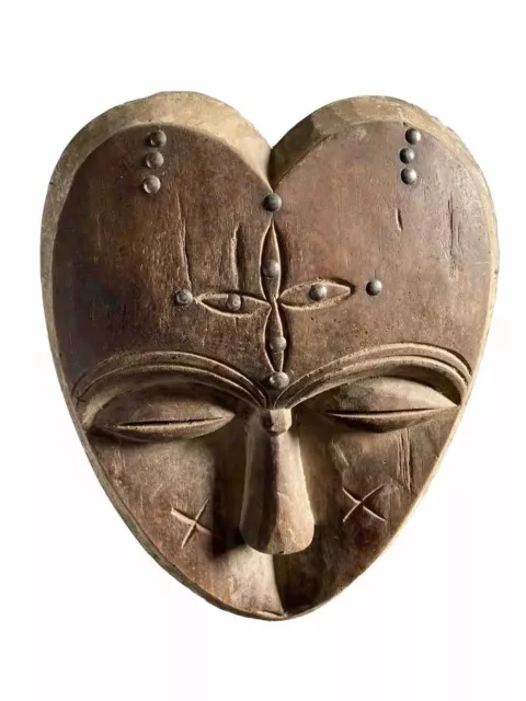 Old Tribal Kwele Mask    ---  Gabon BN 78