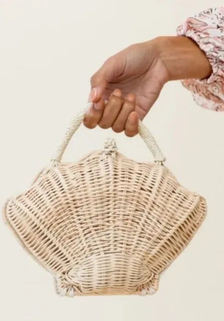 NWT HTF SELFIE LESLIE Sophie Wicker Straw Rattan Shell Crossover Purse Bag Chain