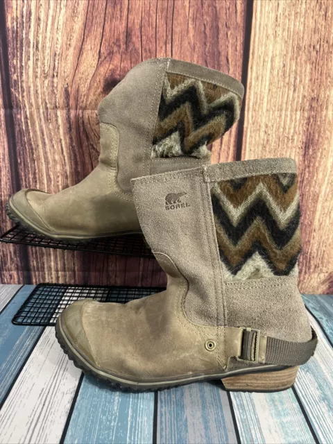 Sorel slimshortie size 9 deals