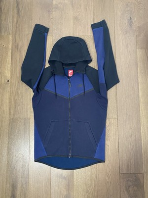 old style tech fleece