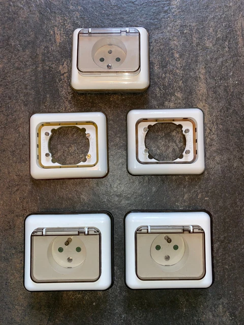 Lot De 2 Prises De Courant Mosaïque Legrand 4PC-2P+T - Réf 077144L - Neuf