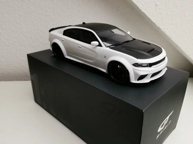Dodge Charger SRT Hellcat Redeye 1:18 GT Spirit - Atacado de Miniaturas