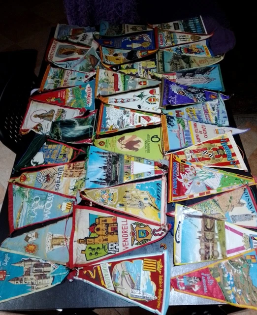 Lote 49 Banderitas.años 80