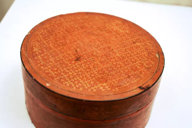 Antique Burmese (Bagan) Red Lacquered Coiled Bamboo Betel Nut Box Hand Painted"2 5