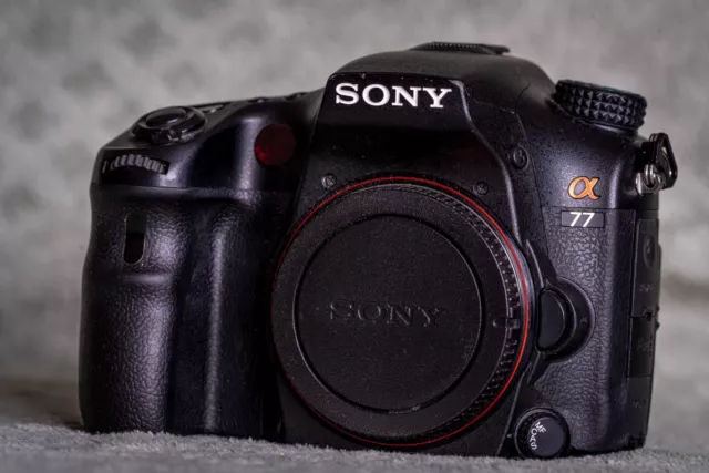 SONY DSLR-Kamera Sony Alpha A77VK