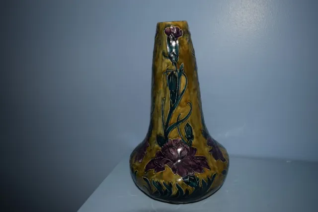 Very rare George Cartlidge Morris ware vase C10-13 Chrysanthemum pattern c1918