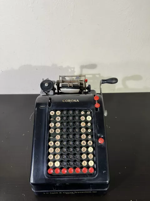 Vintage Smith & Corona Hand Crank Adding Machine