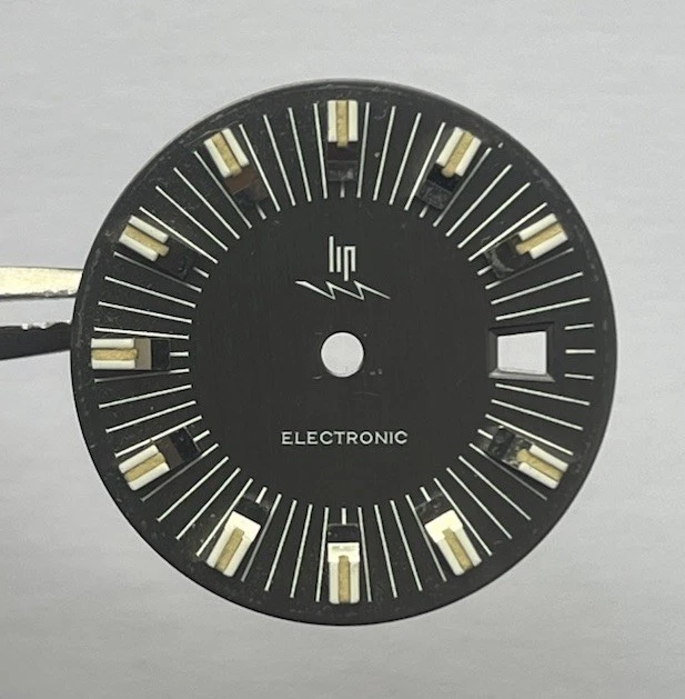 NOS @ CADRAN DE MONTRE MARQUE LIP AUTOMATIC CALENDRIER R153