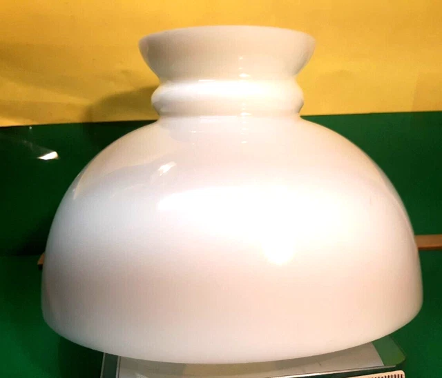 10" Antique OIL LAMP GWTW  Milk Glass White  Aladdin Rayo Lamp Shade 5-33
