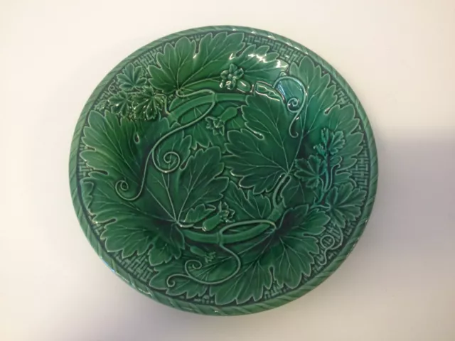 Antique Late 19th Early 20th Century Green Majolica Pottery Plate Grape Leaf Dec