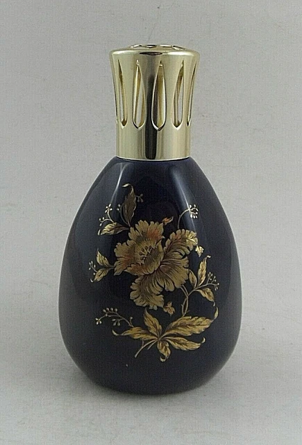 Lampe Berger Ancienne – Décor Aux Calèches – Modèle CS A2 N°17 – Céramique – Très Bon état