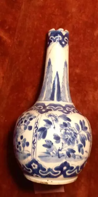 Chinese Porcelain Kangxi Marked 1662 -1722 Hand Painted Blue And White Vase