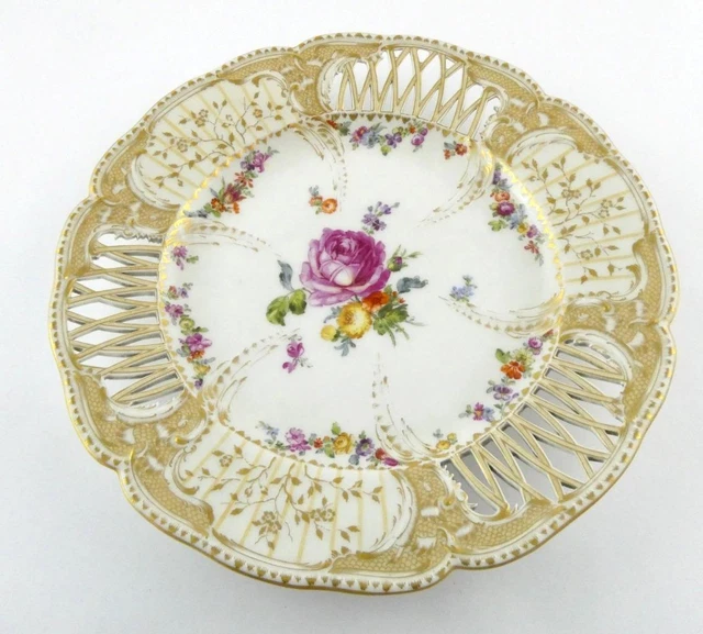 Vintage KPM Porcelain Main Peint Assiette Rose Fleur Centre Percé Motif