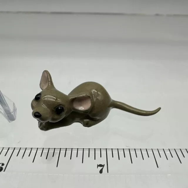 Vintage Miniature Hagen Renaker Mouse - E7