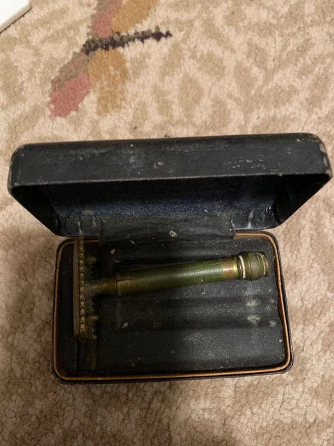 Vintage Gillette Gold-Tone Ball End Tech Safety Razor W/ Original Case