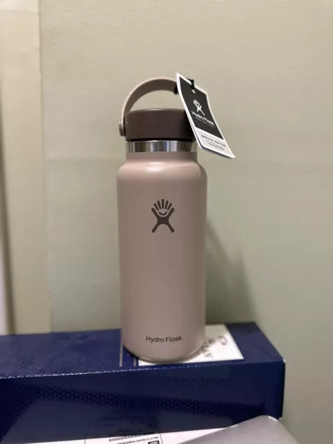 https://www.picclickimg.com/CHsAAOSwBo5k628m/Hydro-Flask-Limited-Edition-Taproot-Color-32oz-Whole.webp