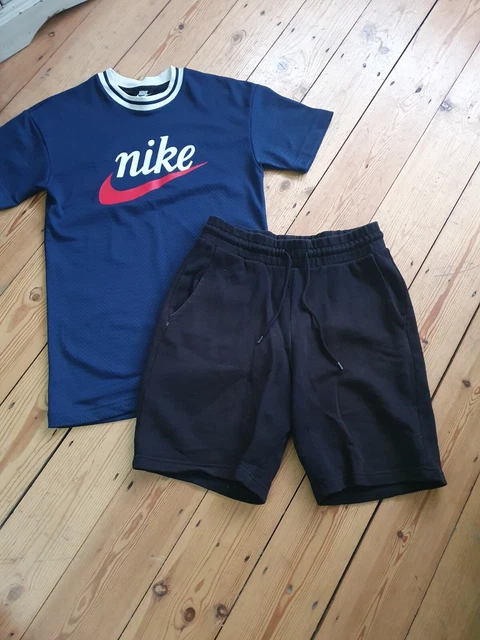 Pantaloncini jogger sportivi Nike e neri taglia S misura 15-16 anni
